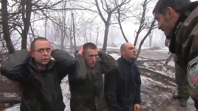 DRASTYCZNE! Rosyjskie BESTIE nie znają litości! Krew, [ZDJĘCIA i WIDEO +18]