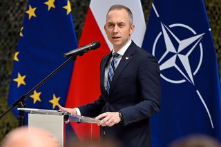 Polska zostanie przyłączona do rurociągów NATO. Podpisano wstępne porozumienie