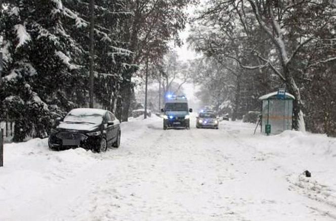 Makabryczny wypadek pod Lublinem! Dwa auta staranowały 14-latkę. Kierowca uciekł [ZDJĘCIA]