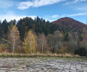 Jabłonki. Tutaj znajdował się pomnik Świerczewskiego 