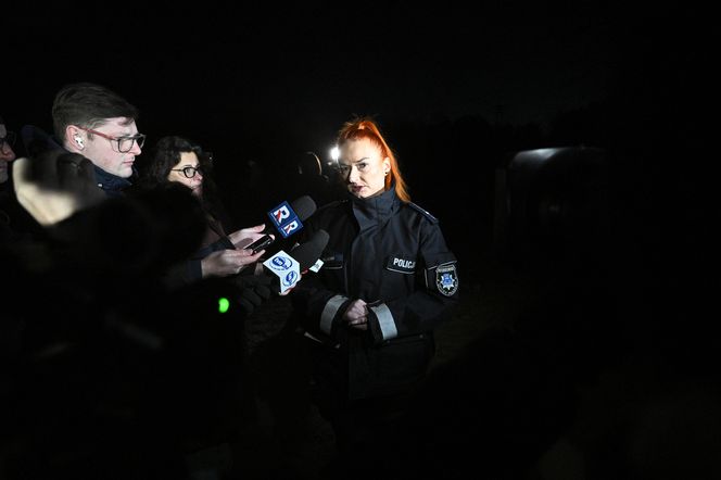 Policjanci pojawili o świcie przed domem Zbiginewa Ziobro w Jeruzalu (woj. łódzkie). Mieli doprowadzić go na przesłuchanie przed sejmową komisję śledczą ds. Pegasusa. Polityka nie było na miejscu