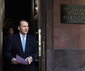 Tak się stroi Radosław Sikorski 