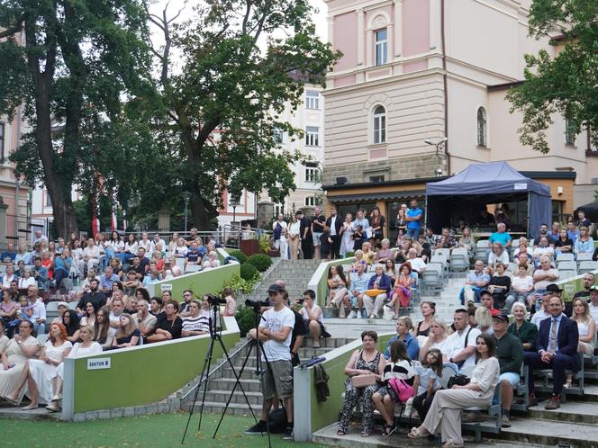 Tribute To Damian Niewiński. Przyjaciele upamiętnili wybitnego tarnowskiego muzyka