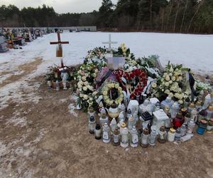 Wzruszający widok grobu Igi potrąconej przez tramwaj w Fordonie