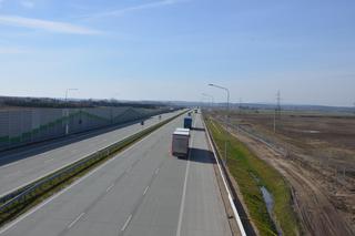 Kierowcy czekają na to od dawna. Autostrada z Łodzi do Warszawy będzie mieć 3 pasy ruchu!