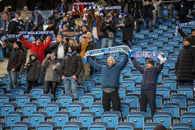 Kibice na meczu Lech Poznań - Widzew Łódź bawili się świetnie. Humory popsuli im piłkarze Kolejorza 