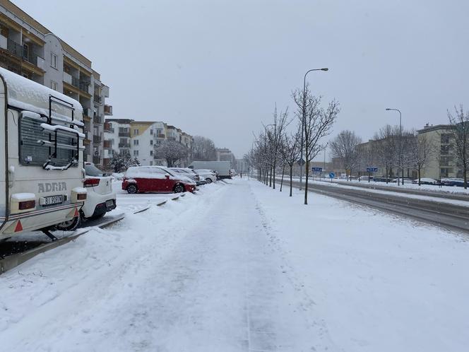 Sytuacja na drogach w Białymstoku. Styczniowy atak zimy w Podlaskiem