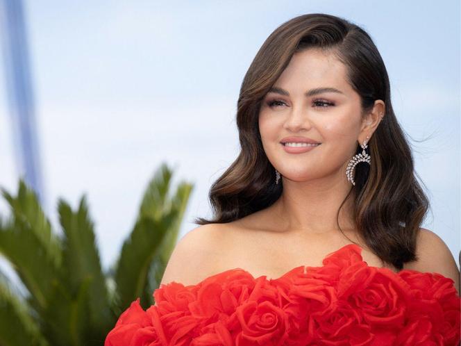 Selena Gomez przeszła niesamowitą przemianę. Zrobiła to w zaledwie pół roku!