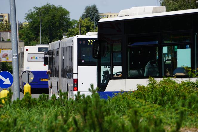 Zlot zabytkowych autobusów 2022 w Bydgoszczy [ZDJĘCIA] 