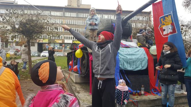 Gliwice: Protest w obronie czołgu T 34