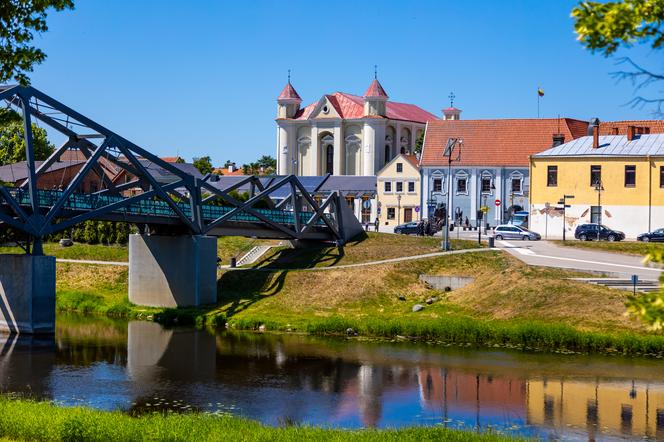 To litewskie miasto zasłynęło z lodów z ogórkami. Zobacz, co w nim zwiedzić!