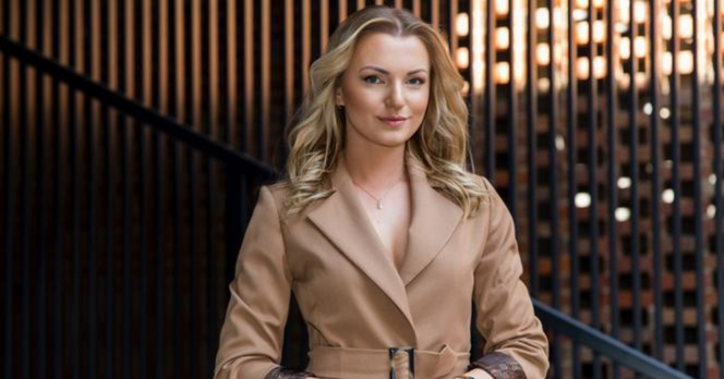 Gwiazda TVP Info w PGNiG. Kim jest Marta Radziach? [GALERIA]