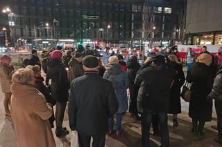 Serce Świateł dla Pawła Adamowicza. Wydarzenie KOD-u przeciw nienawiści