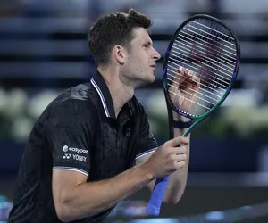 KIEDY gra Hurkacz 3. runda Roland Garros O której gra Hurkacz - Varillas O której godzinie kolejny mecz Hurkacza w Paryżu