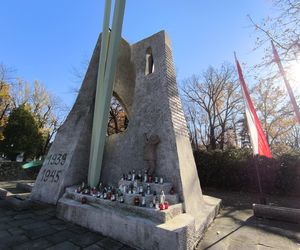 Słoneczna pogoda sprzyjała. 32. Kwesta Na Odnowę Zabytków Starego Cmentarza w Tarnowie