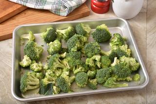 Doskonałe brokuły pieczone w piekarniku: łatwe, tanie, pyszne