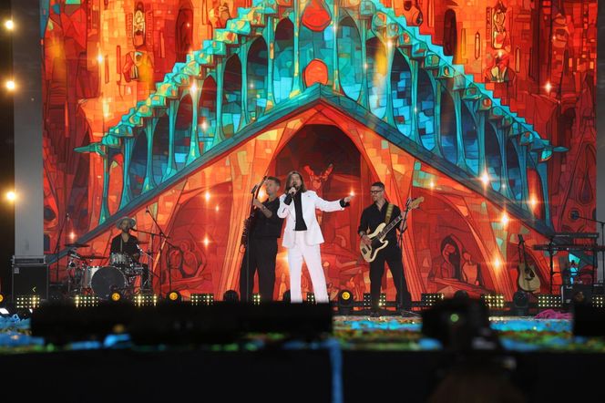 Koncert Roztańczony PGE Narodowy 2025. Na scenie gwiazdy: popu, rapu i disco polo [ZDJĘCIA]