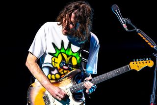 Duch (i to napalony!) na sesjach nagraniowych Red Hot Chili Peppers? Zaskakujące wspomnienie Johna Frusciante