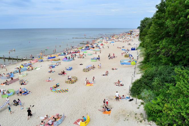 Armagedon na polskich plażach. Seks, trąby wodne i zagubione dzieci [GALERIA]