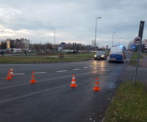 ​12-latek na hulajnodze potrącony na pasach w Lesznie