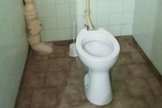 Dzieci z SP 33 w Olsztynie nie mają gdzie ćwiczyć? Rodzice założyli zbiórkę na remont sali gimnastycznej [ZDJĘCIA]