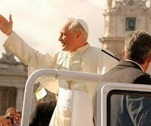 Piotr Adamczyk grał Jana Pawła II