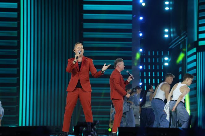 Koncert Roztańczony PGE Narodowy 2025. Na scenie gwiazdy: popu, rapu i disco polo [ZDJĘCIA]