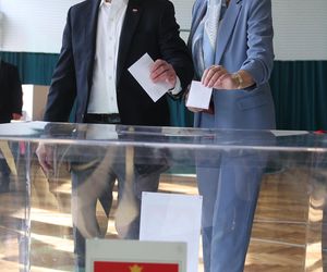 Głosowanie Andrzeja i Agaty Dudów 