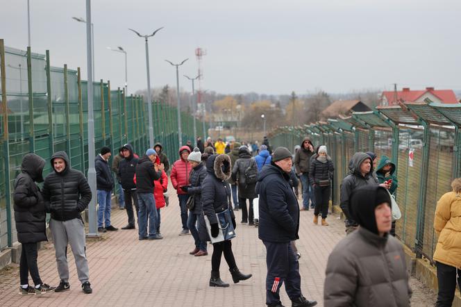 Uchodźcy z Ukrainy w Polsce. Dotarli do Medyki 