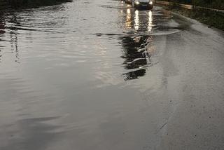  Dramatyczna sytuacja po ulewach. Zatopione drogi i samochody. Strażacy interweniowali 320 razy!