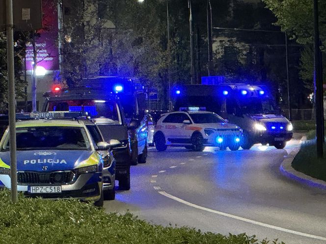 Tajemnicze zatrzymanie przy Marszałkowskiej. 25-latek w rękach policji