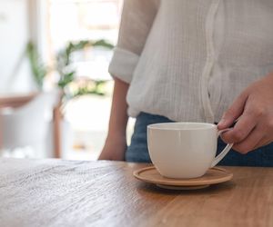 Nie pij tych 3 napojów na czczo. Mogą wywołać nieprzyjemne dolegliwości
