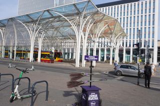 „Parking dla czarownic przy Piotrkowskiej. Zagadkowa sprawa zaginięcia latającej miotły