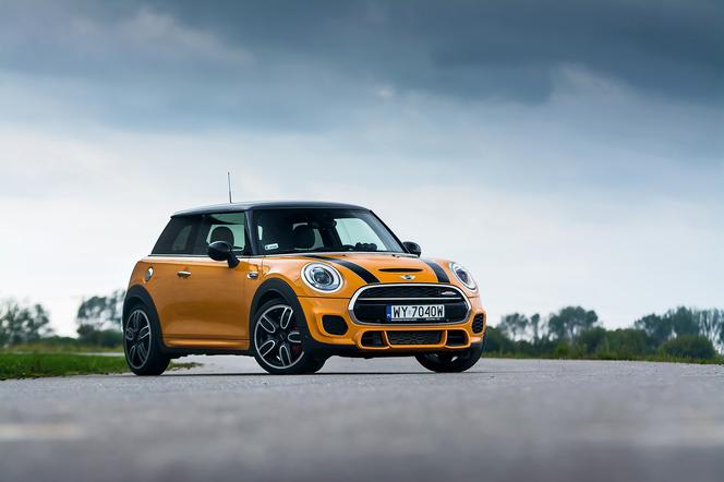 TEST MINI John Cooper Works 2.0 Turbo 231 KM: na maksa!