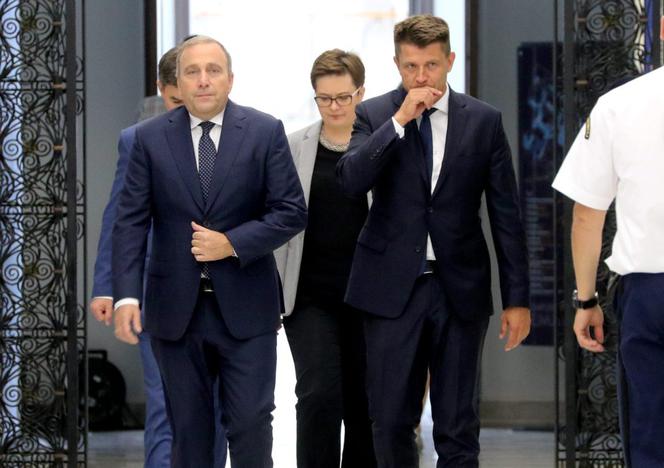 Petru i Schetyna przejmą Nowoczesną