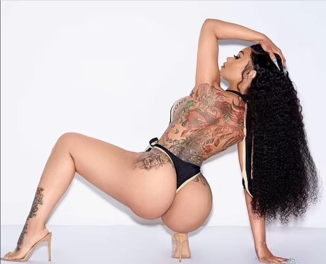  Blac Chyna usunęła diabła z pośladków 