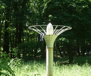 Mościce, Tarnów - rzeźba Marcina Zarzeki