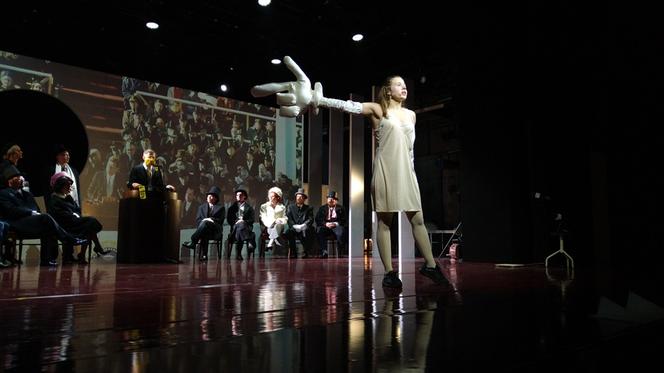 „Klątwa rodziny Kennedych”. Nowa propozycja Teatru Żeromskiego w Kielcach