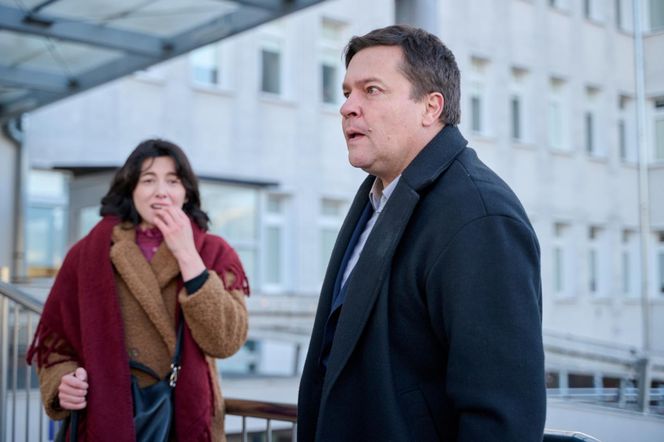 Na Wspólnej odc. 3997. Klaudia (Justyna Karłowska), Michał (Robert Kudelski)