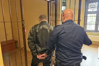 Tarnogórzanin fotografował dzieci z ukrycia. Mężczyzna usłyszał zarzuty