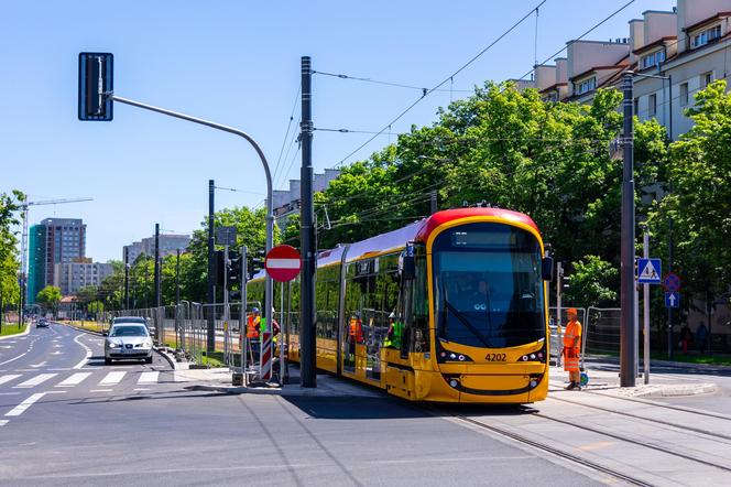 Tramwaj na Gagarina w Warszawie