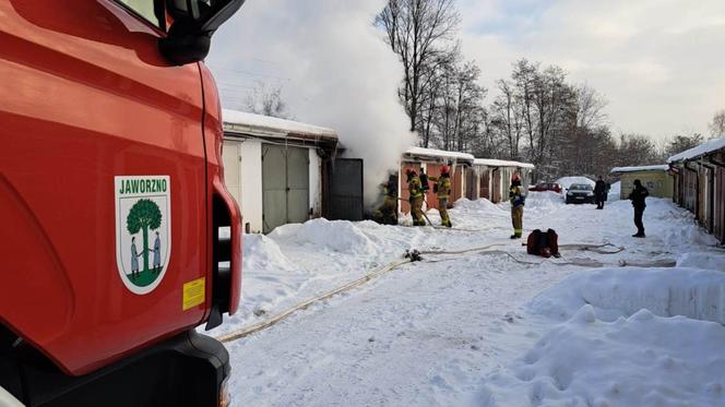 Tragiczny pożar w Jaworznie. W garażu zginął mężczyzna