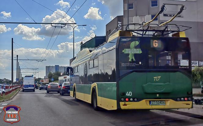 Tychy: 76-letni kierowca BMW potrącił kobietę na pasach. Trafiła do szpitala