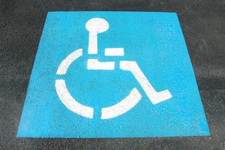Parkujesz na miejscu dla osoby niepełnosprawnej? Słono zapłacisz