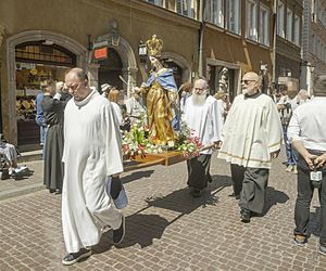 Czy w Boże Ciało trzeba iść do kościoła? Czy udział w procesji wystarczy? Jednoznaczna odpowiedź