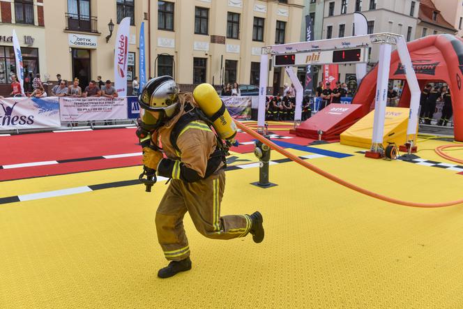 Międzynarodowe zawody strażackie The FireFit Champoinships w Toruniu [ZDJĘCIA]