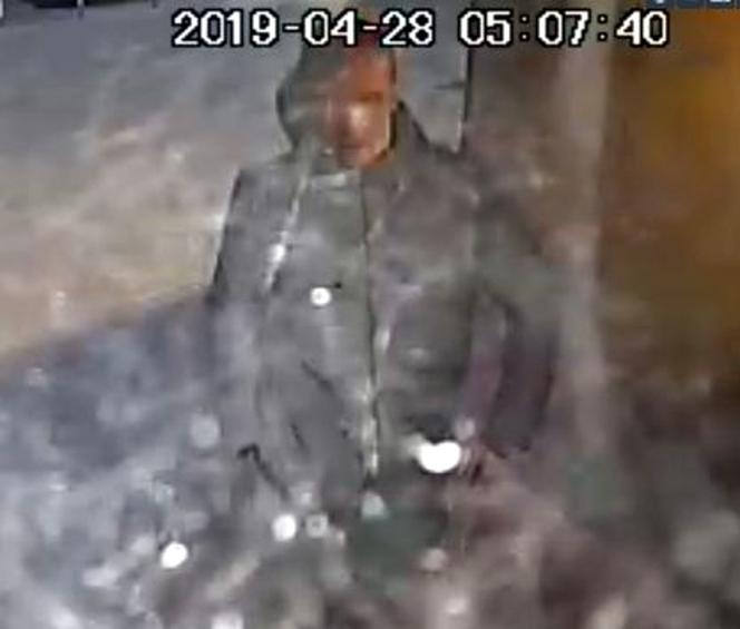 Policja poszukuje podpalacza