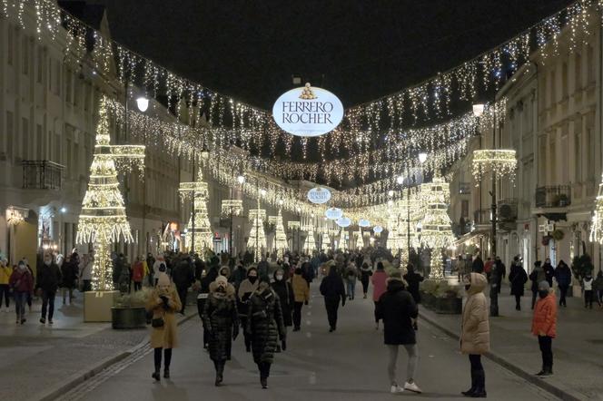 Niesamowita iluminacja świąteczna rozbłysnęła w Warszawie