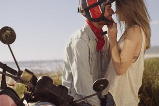 Takie kobiety najbardziej POCIĄGAJĄ mężczyzn. Czy posiadasz te cechy?