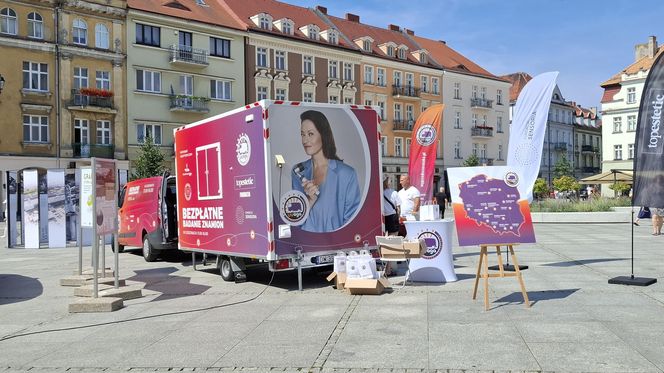 Warto się badać w kierunku czerniaka! Akcja profilaktyczna w Kaliszu